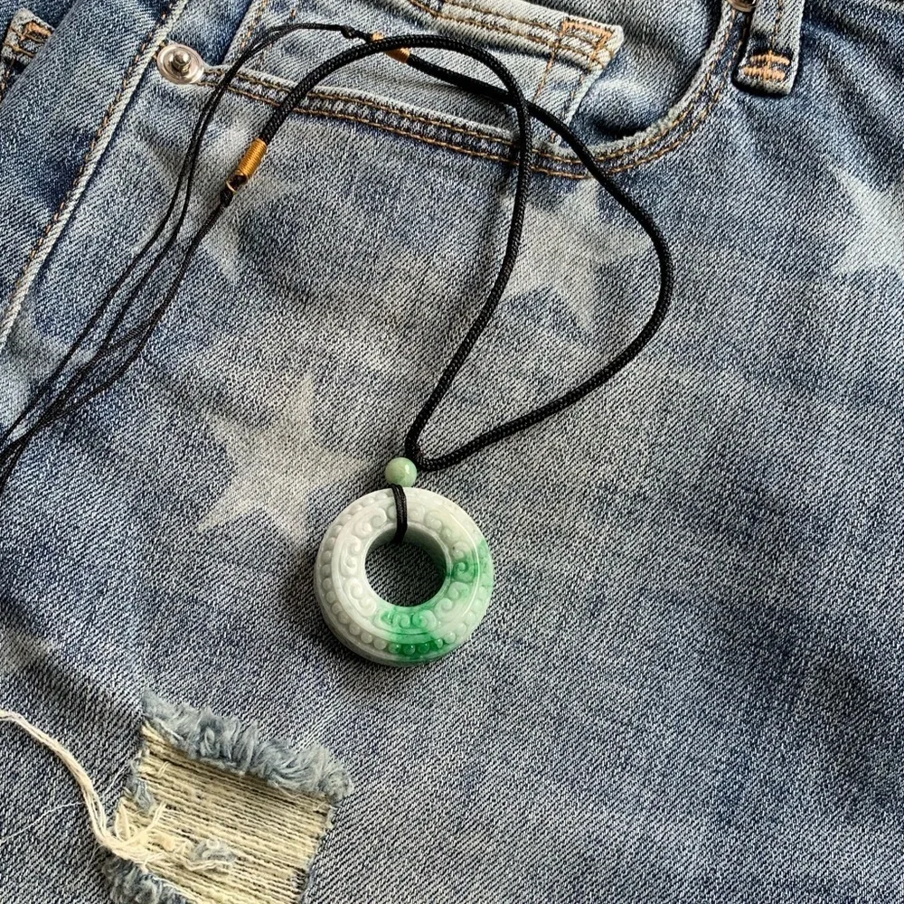 💚Luck & Peace Authentic Jade jadeite Necklace - Picture 6 of 9